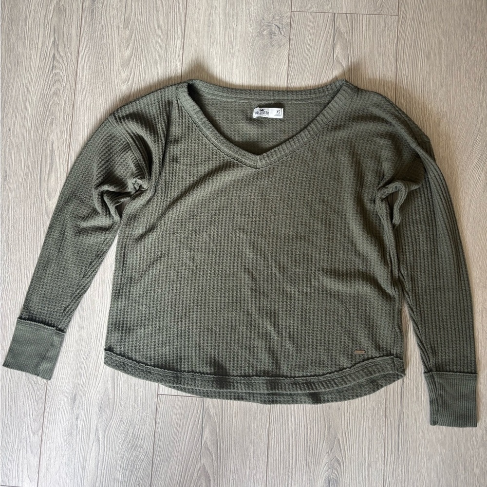 Hollister Waffle knit long sleeve shirt